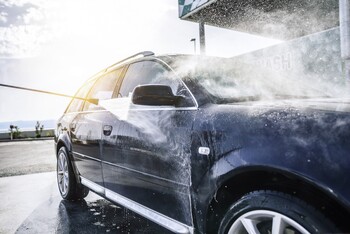 Exterior Vehicle Cleaning in Whitfield, Florida